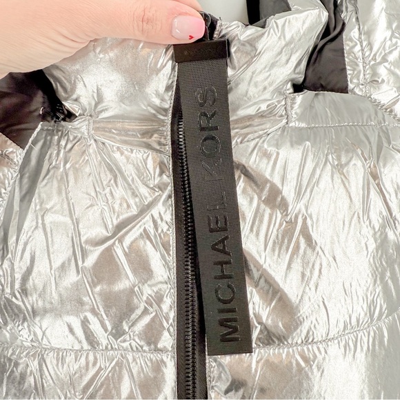 Michael Kors Silver Puffer Vest - Picture 3 of 7